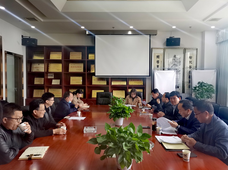新洲區(qū)委統(tǒng)戰(zhàn)部、區(qū)工商聯(lián)領導走訪我司考察